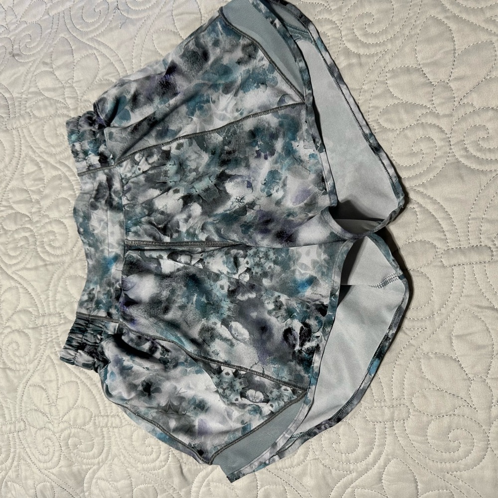 Lululemon Hotty Hot Low-rise Athletic Shorts